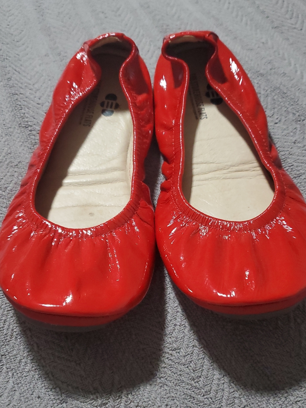 EUC Storehouse Flats Size 8